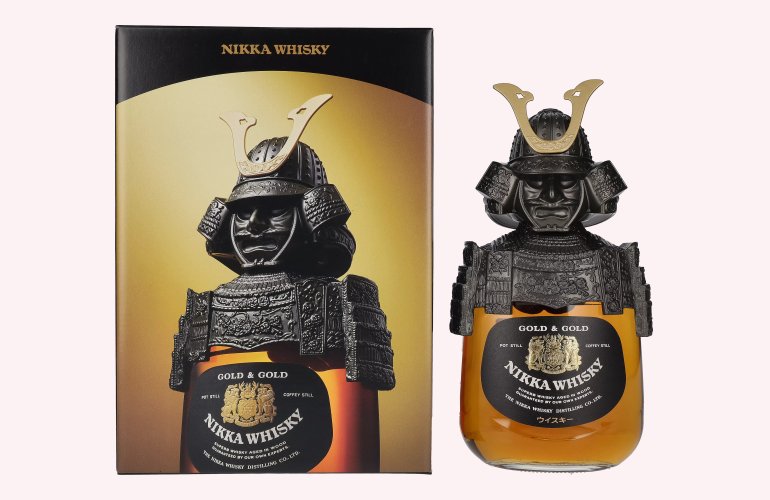 Nikka Gold & Gold Samurai Whisky 43% Vol. 0,7l in geschenkverpakking