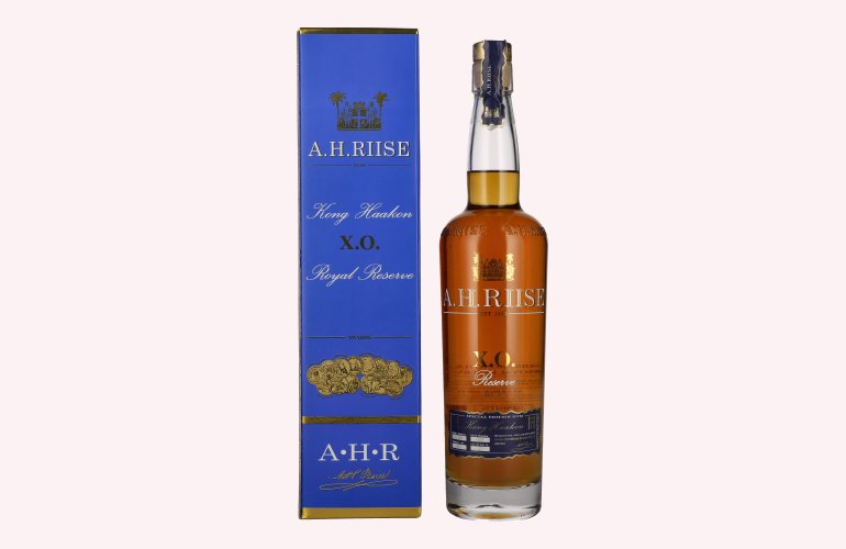 A.H. Riise X.O. Royal Reserve Kong Haakon Rum Limited Edition 42% Vol. 0,7l in geschenkverpakking