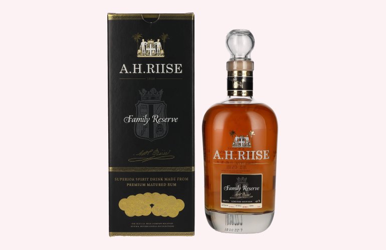 A.H. Riise FAMILY RESERVE Superior Spirit Drink 42% Vol. 0,7l en boîte cadeau