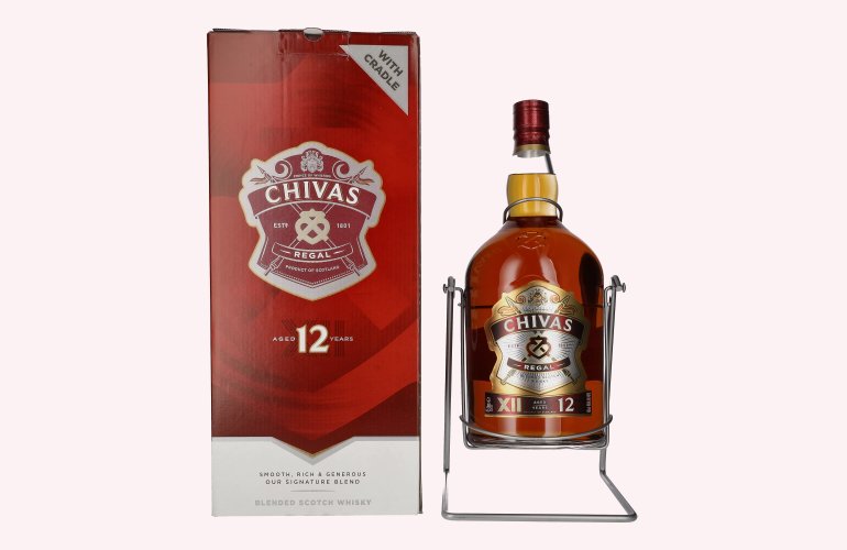 Chivas Regal 12 Years Old Blended Scotch Whisky 40% Vol. 4,5l in geschenkverpakking im Schwenkständer met Uitloop